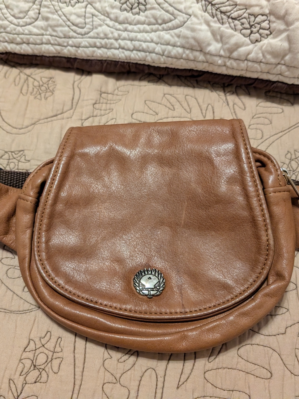 Vintage Feel Tan Leather? Fanny Bag - Classic Everyday Style